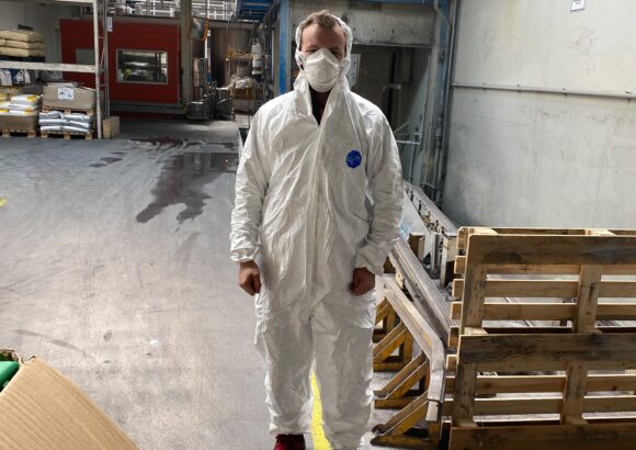 0d5c665a-be77-4af2-812e-e32d84b76460 Industrie reinigung